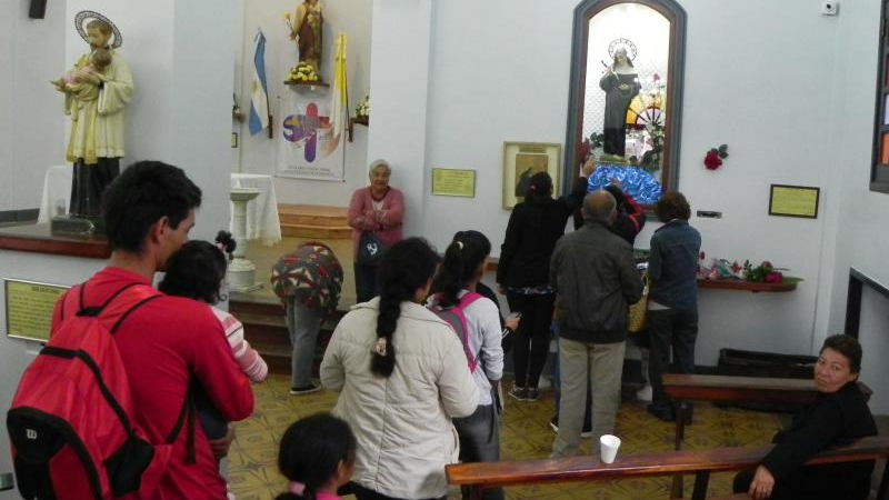 Por Santa Rita, Puerto Tirol espera a una multitud