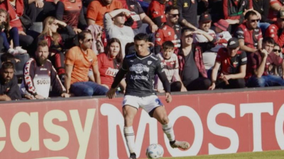 For Ever adelanta su práctica de fútbol en el "Gigante"