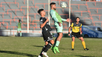 For Ever estuvo a tiro del triunfo ante Aldosivi, pero se le escapó en el final