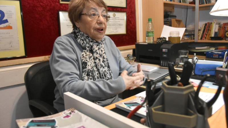 Élida López: "El periodista tiene que tener siempre un pie en el barro"
