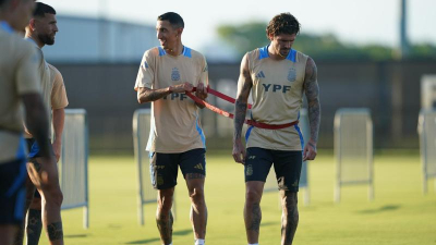 Buenas noticias en la "Scaloneta": recuperación de Molina y avance de Acuña