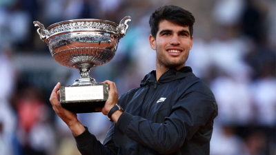 Alcaraz derrotó a Zverev y gritó campeón en Roland Garros