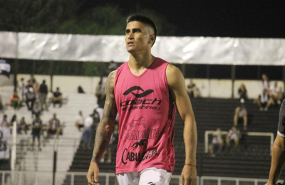 For Ever: Cañete, Lapetina y Bellonese meten en el equipo titular