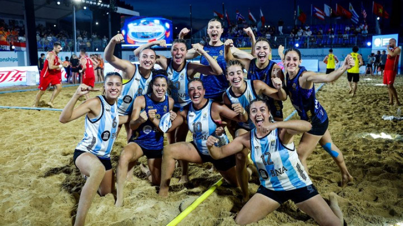 Las Kamikazes lucharon pero perdieron la final ante Alemania
