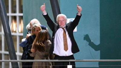 Julian Assange llegó a Australia pero no se presentó a la conferencia de prensa