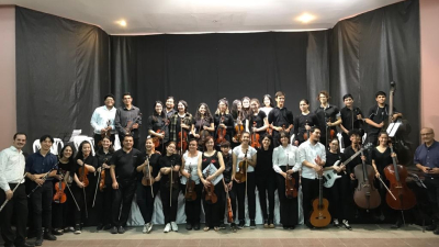 Festival patrio con concierto de cuerdas, vientos y coro infantil en Ispea