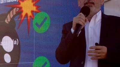 Charlas en la Bienal, sobre arte, tecnología y mecenazgo