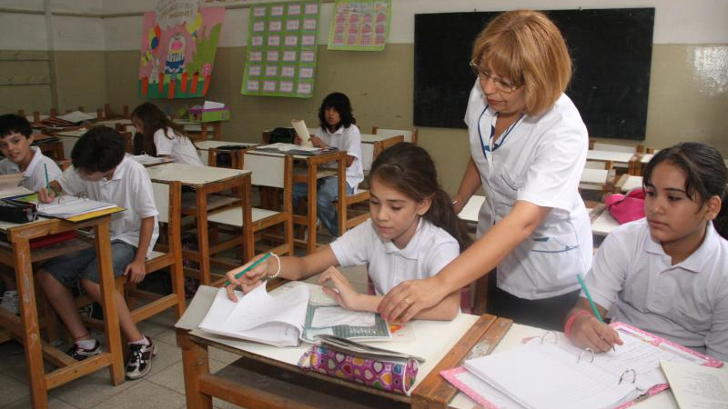 Mejoras en la fluidez y comprensión lectora de estudiantes de la provincia
