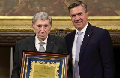 Zdero en el reconocimiento a Luis Landriscina