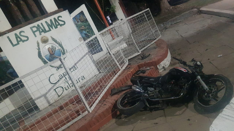 Un hombre perdió la vida al chocar contra un monumento