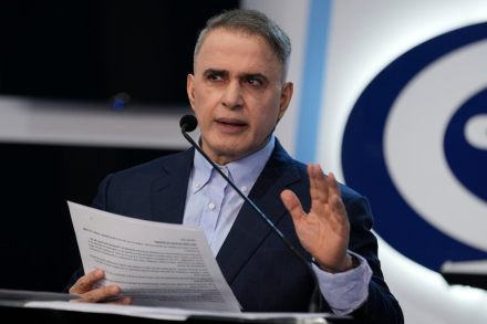 fiscal general Tarek William Saab.jpg