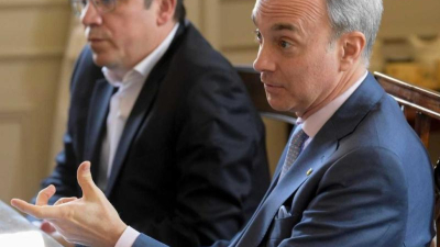 El gobierno redobla la apuesta y suma críticas al sistema universitario