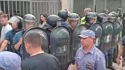 Rechazo al operativo contra la empleada judicial