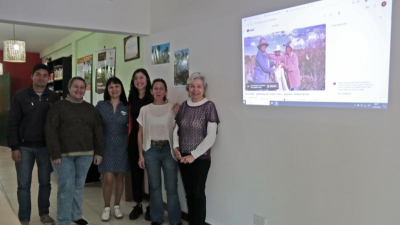Presentaron catálogo y documental sobre la experiencia de algodón agroecológico
