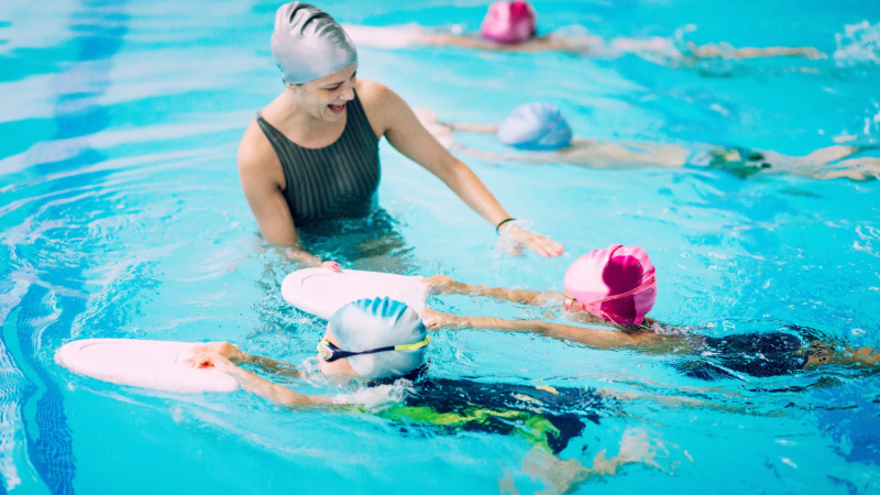 UNCAUS: inscriben para la Escuela de Natación Infantil