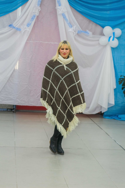 poncho.jpg