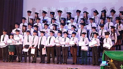 Acto de egresados de la UEGP N° 140