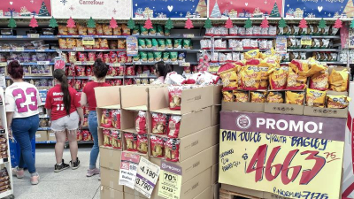 Los precios se mantienen estables en mayoristas con productos navideños en oferta