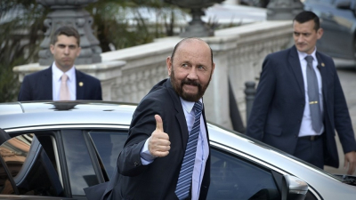 Insfrán: "Ningún porteño nos va a indicar quién va a ser nuestro representante"