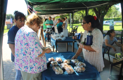 Provincia y Municipio confirmaron continuidad de la Feria de Pequeños Productores