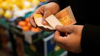 Inflación: la desaceleración sigue en enero y el gobierno prepara medidas