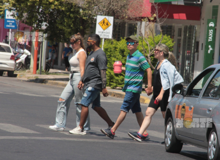 gente calor peatonal.JPG