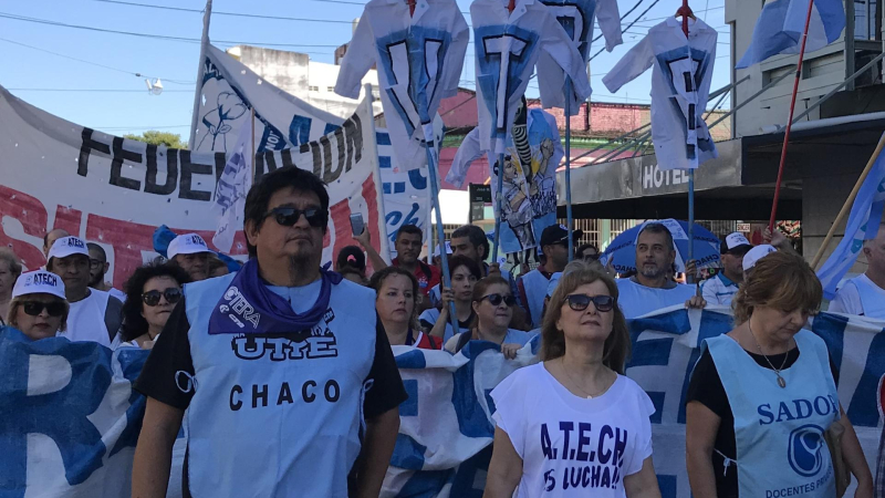 Docentes buscan comenzar la discusión de la pauta salarial