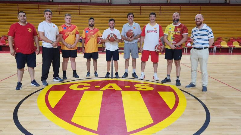 Sarmiento presentó el nuevo staff de entrenadores para la temporada 2025