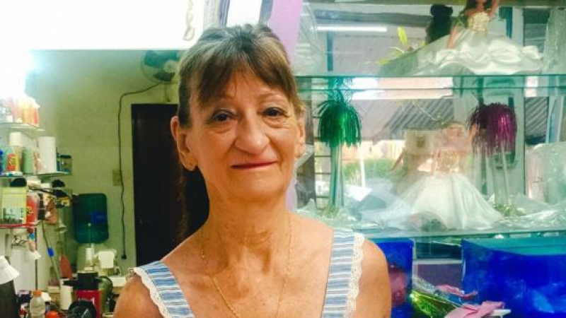 Homenaje a Esther Vicentín por sus 50 años en la alta costura