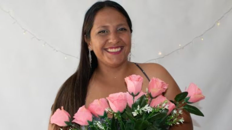 Murió quemada una maestra rural que ayudaba a apagar el incendio en Corrientes