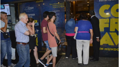 Las fotos de la despedida a Antonio Gasalla: lágrimas, dolor y tristeza en el velatorio