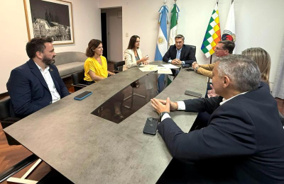 Zdero busca regularizar tierras fiscales
en el Parque Nacional "El Impenetrable"