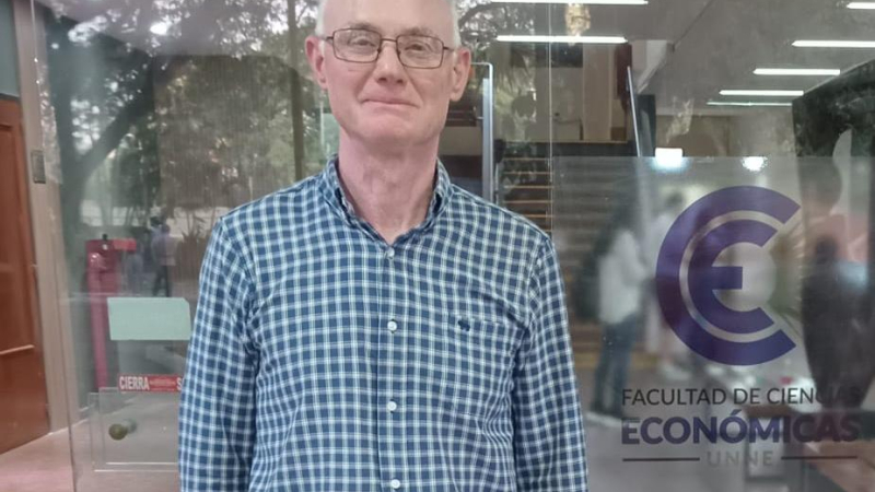 Andrés, veterano de Malvinas que a 43 años de la guerra se recibió de contador en la UNNE