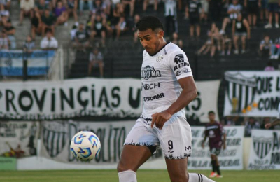 For Ever partió a Mendoza con el mismo 11 para enfrentar al líder Gimnasia