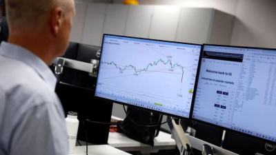 Impacto global en Argentina: las acciones cayeron hasta 6,8 % y trepó el riesgo país