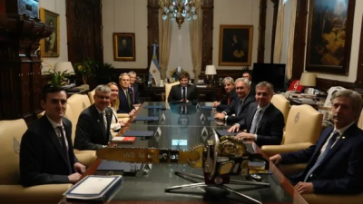Milei se reunió con el secretario del Tesoro de EEUU en la Rosada