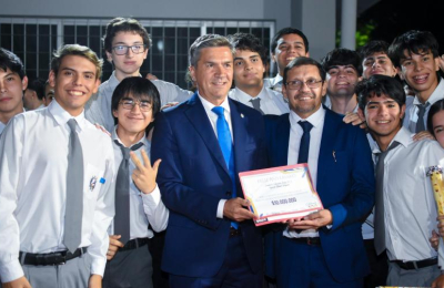 Zdero presente en la celebración por los 100 años de la Escuela Técnica 21