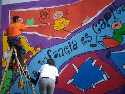 MURAL INFANCIA 3 PUNTA DE RIELES.jpg