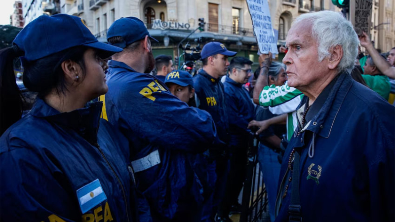 Nueva protesta de los jubilados en el Congreso