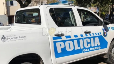 polis dos.jpg