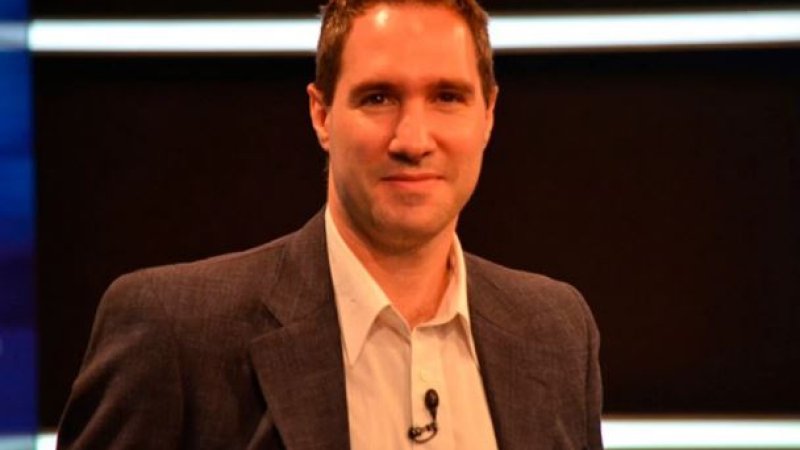 Charla de Damián Di Pace, invitado por Fechaco