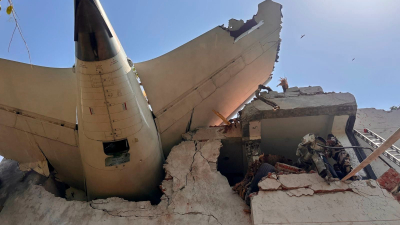 Un avión de Air India con 242 pasajeros se estrella en el aeropuerto de Ahmedabad