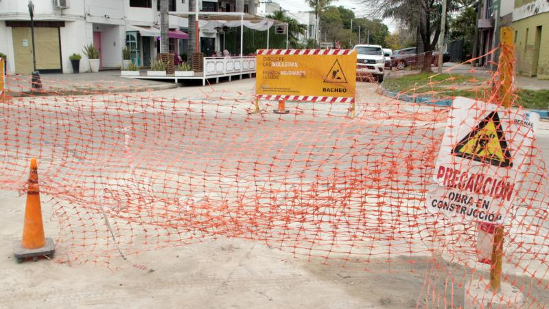 Cortes y demoras en el centro de Resistencia por las obras de bacheo