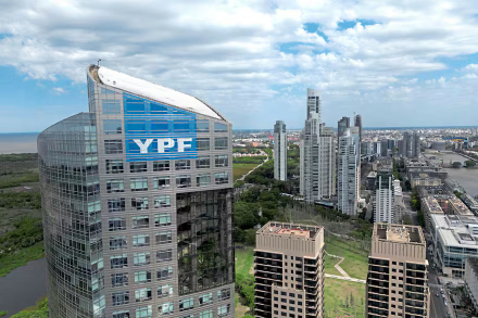 YPF.jpg