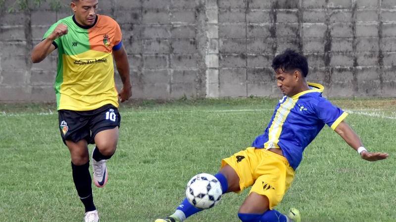 Se adelantó para mañana el partido entre Municipal y Deportivo Luján