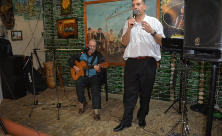 Loloars Avalos trae sus canciones a Resistencia