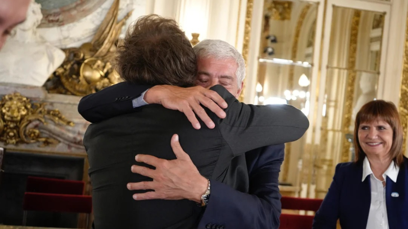 Pese a la polémica, el Gobierno por ahora descarta la salida de Cúneo Libarona del Gabinete