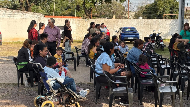 Se entregaron equipos a niños con movilidad reducida