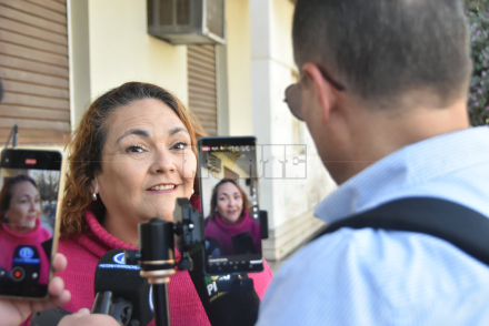 valenzuela.JPG
