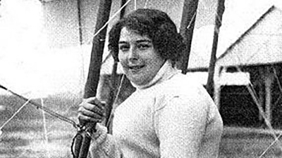 La increíble historia de la primera aviadora argentina